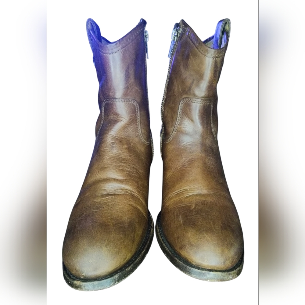 Frye Melissa Button Short Boot, Womens 5.5 - Picture 3 of 10